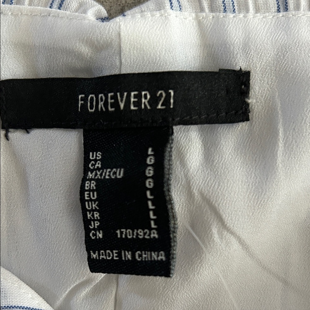 Forever 21 White and Blue Striped Halter Crop Top - Picture 2 of 6